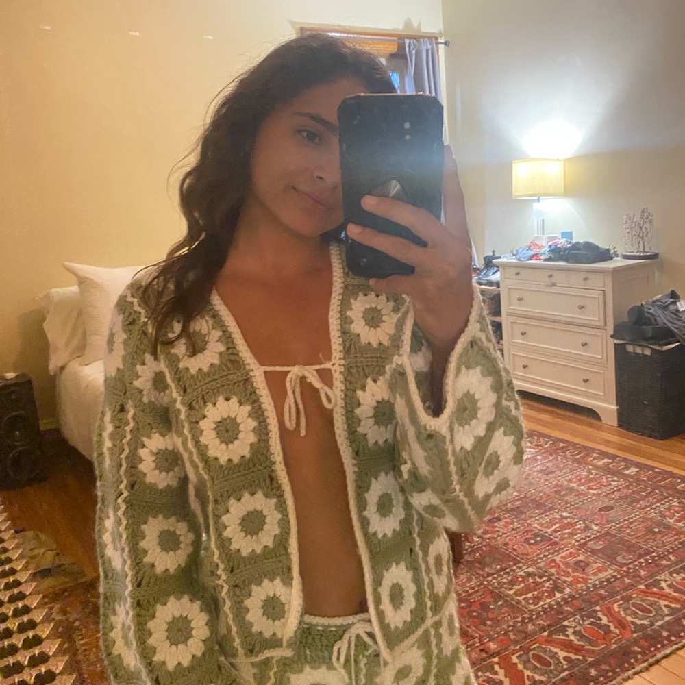 Handmade Crochet Set - Picture 4 of 4